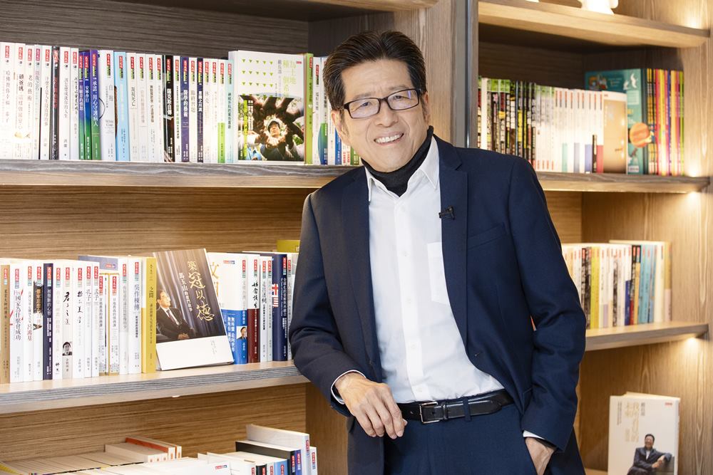 【名人書房】嚴長壽：閱讀是一種穿透思想深處的力量