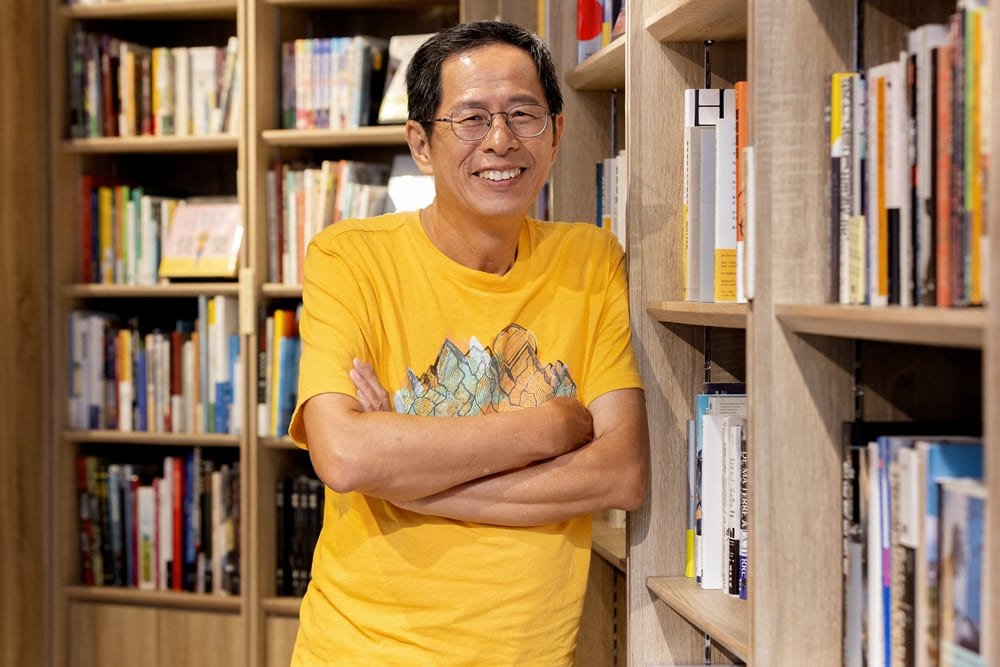 【名人書房】劉克襄：以書寫行腳，在自然中閱讀世界